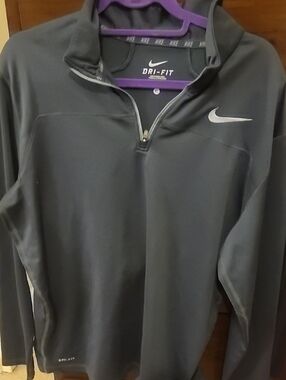 Mens Nike Gray Dri-FIT Quarter-Zip Pullover Size XL
